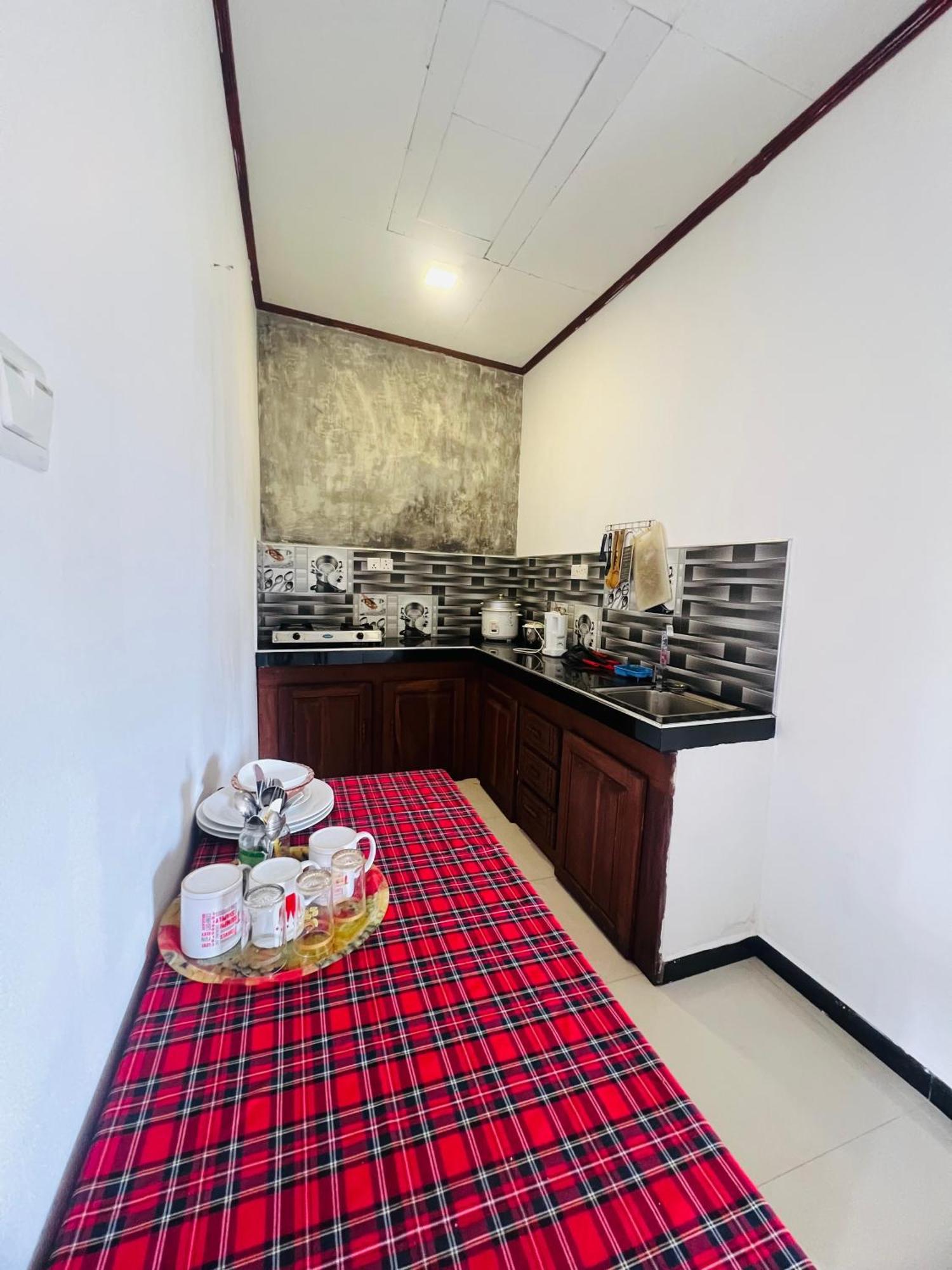 Zen Zone Hotell Weligama Eksteriør bilde